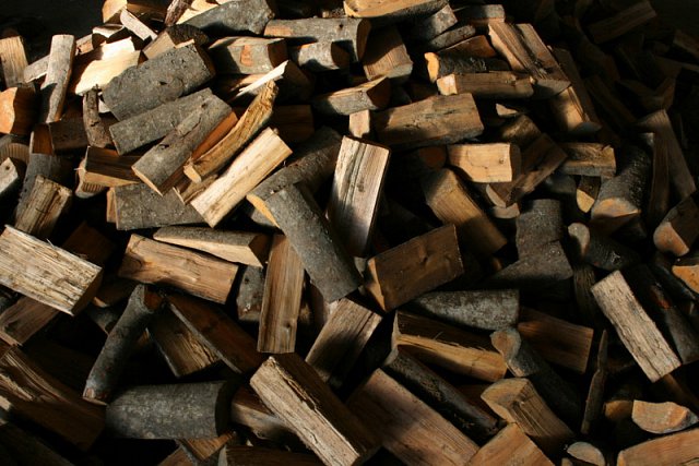 firewood-loose